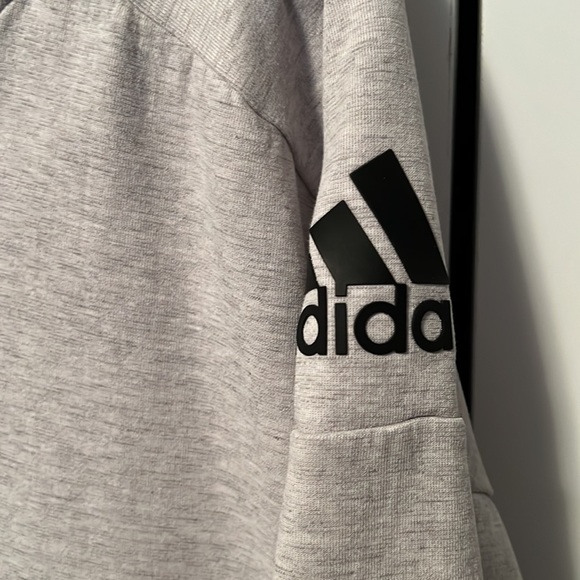 ADIDAS Full zip Hoodie. Grey color with black details. Size Large (no tags) - Picture 3 of 6